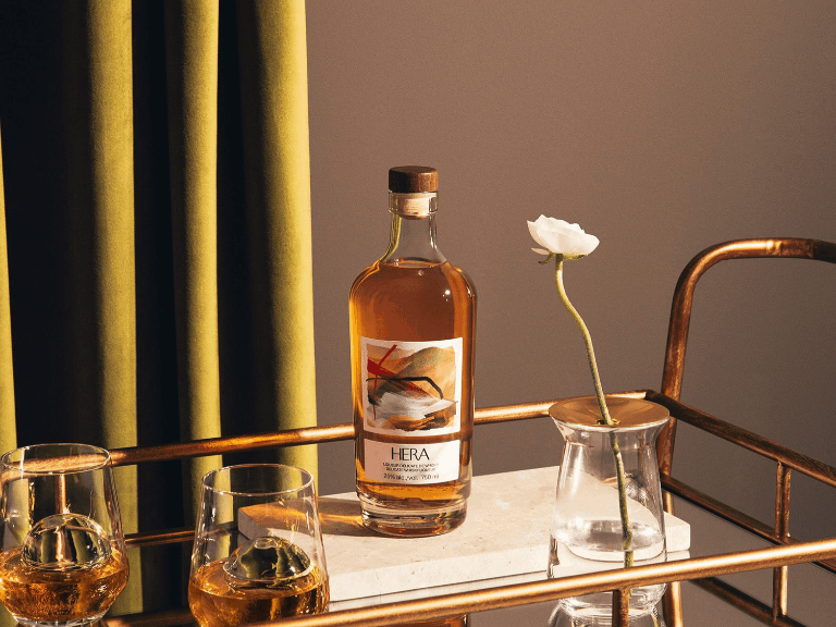 Liqueur délicate de whisky HERA | Brunch sur l'Île 2023 | Followmybid