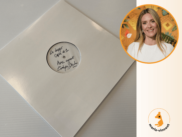 Vinyle autographié de l'album Le danger d'Évelyne Brochu | Encan Marie ...