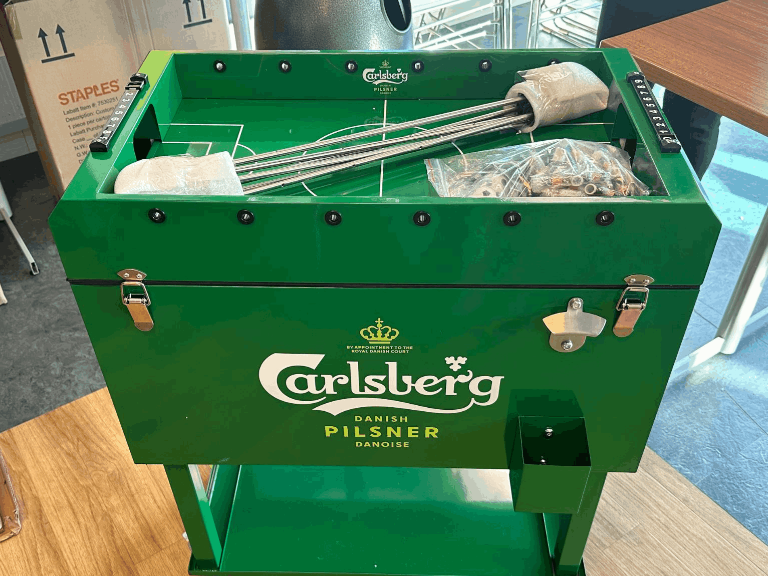 🧊 Foosball Cooler Carlsberg Encan Virtuel Centraide 2023 Followmybid