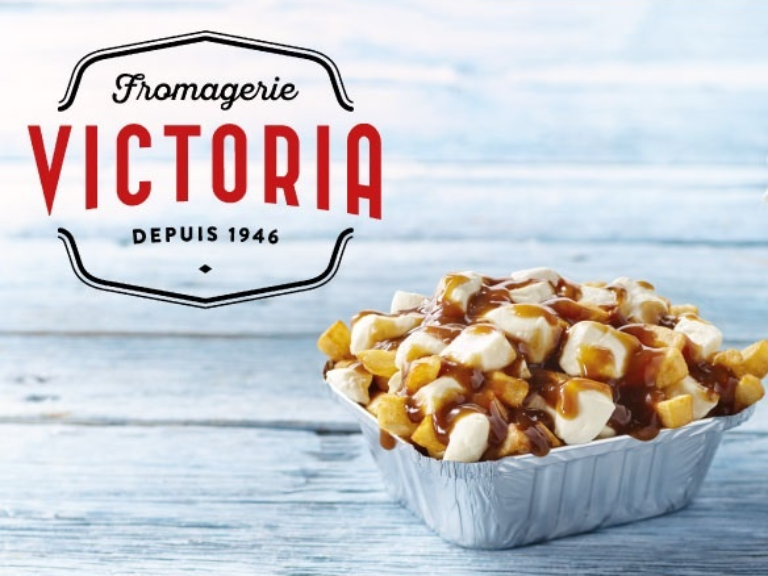 VICTORIA - Repas poutine pour 10 personnes avec boisson | Encan ...
